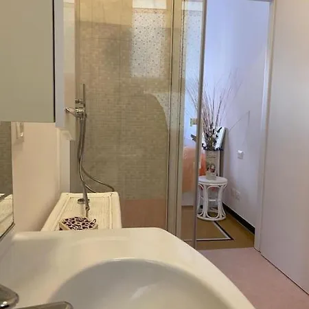 Al Porto Di Santa Apartment